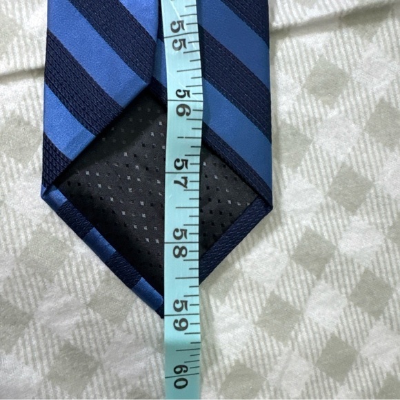 Stacy Adams Men's Tie Pocket Square Set Blue Striped Microfiber 3.25" Wide - Picture 7 of 7